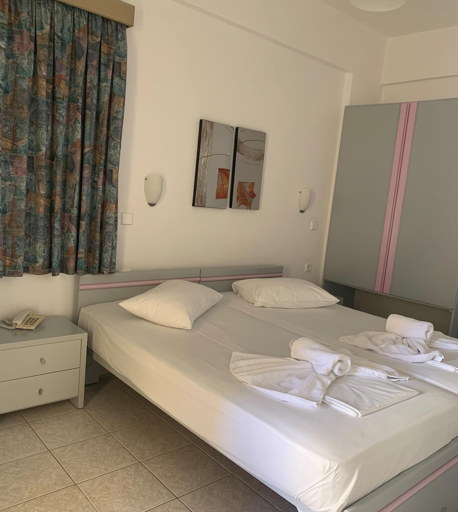 Ermis Suites Platanias Exterior foto