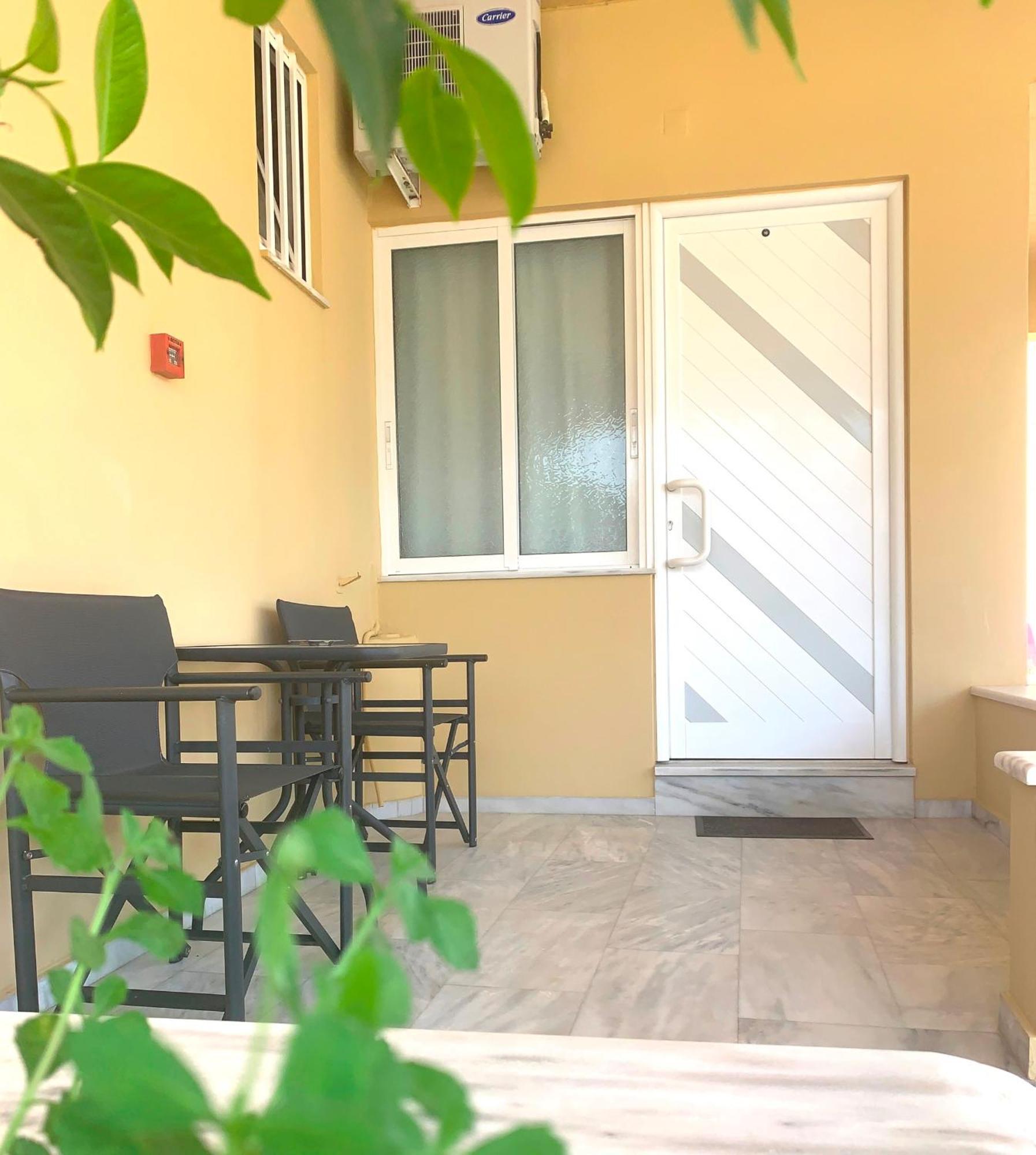 Ermis Suites Platanias Quarto foto